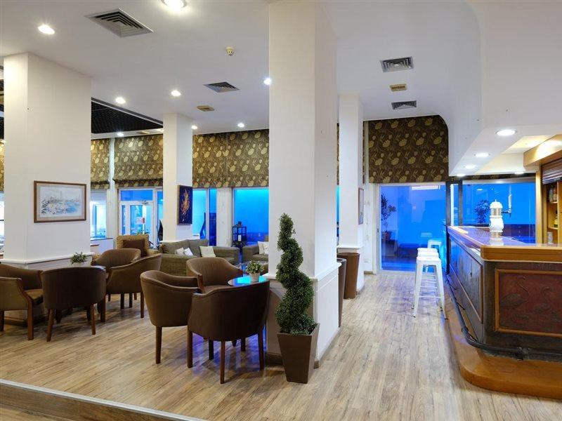 Flamingo Beach Hotel Larnaca Exterior photo