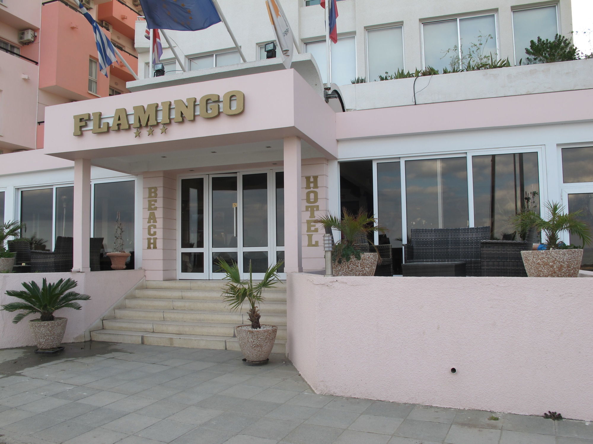 Flamingo Beach Hotel Larnaca Exterior photo